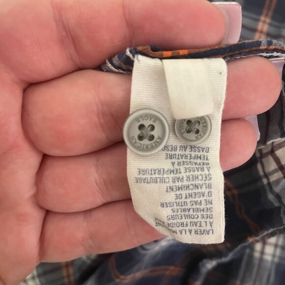 Men's Large American Eagle Blue Plaid Long Sleeve Button Down Shirt - Picture 3 of 6